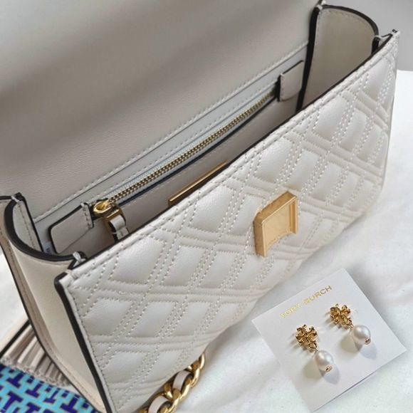 AUTH. NWT Tory Burch Fleming Convertible Shoulder Bag & Kira Pearl Drop Earrings - Picture 9 of 12